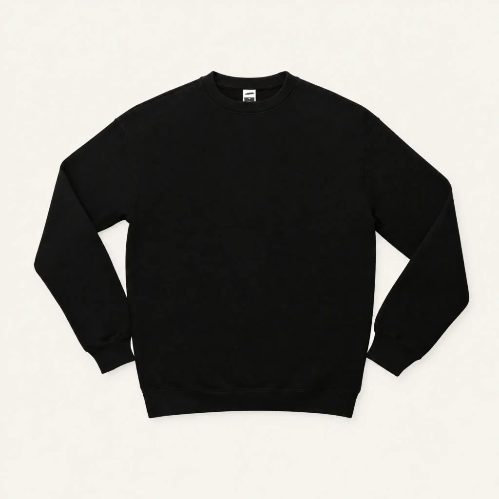 Pulover negru OSCAR pe fundal crem